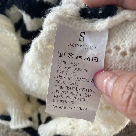 Vtg Y2K Black White Crochet Knit Halter Crop Top Fairy Whimsygoth Grunge Boho S - Picture 3 of 9